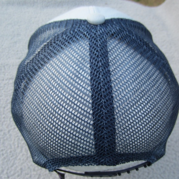 Patagonia Trucker Hat Unisex one size Mesh White Blue Adjustable SnapBack hikin - Picture 5 of 13